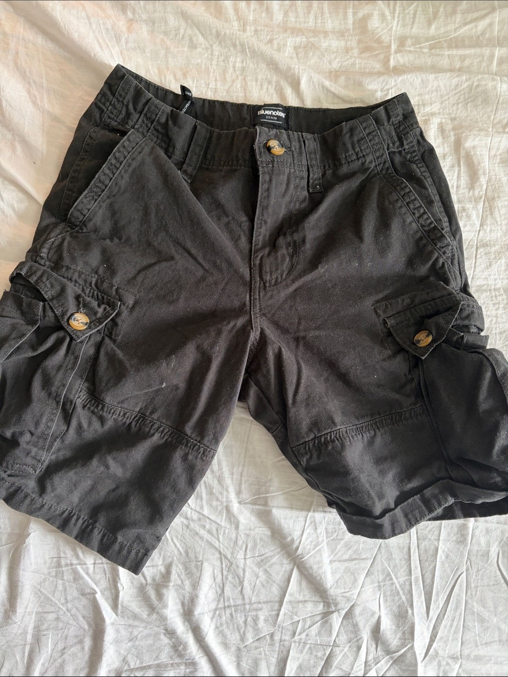 Black Cargo Shorts - Casual Utility Style
